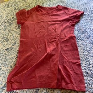 Lululemon swiftly tech t shirt